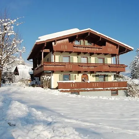 Gastehaus Abendstein Apartment Fuegen