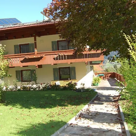 Gastehaus Abendstein Apartment Fuegen