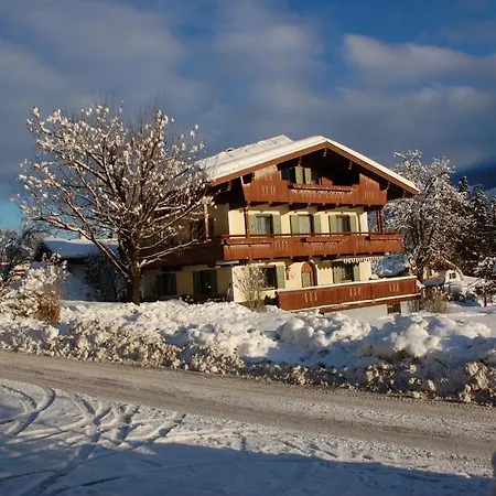 Gastehaus Abendstein Fuegen